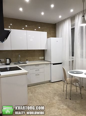 Rent out 1-room apartment. Киев,  Трутенко — photo 2