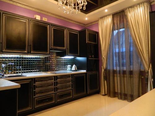 Sell house. Киев, Богатырская — photo 4