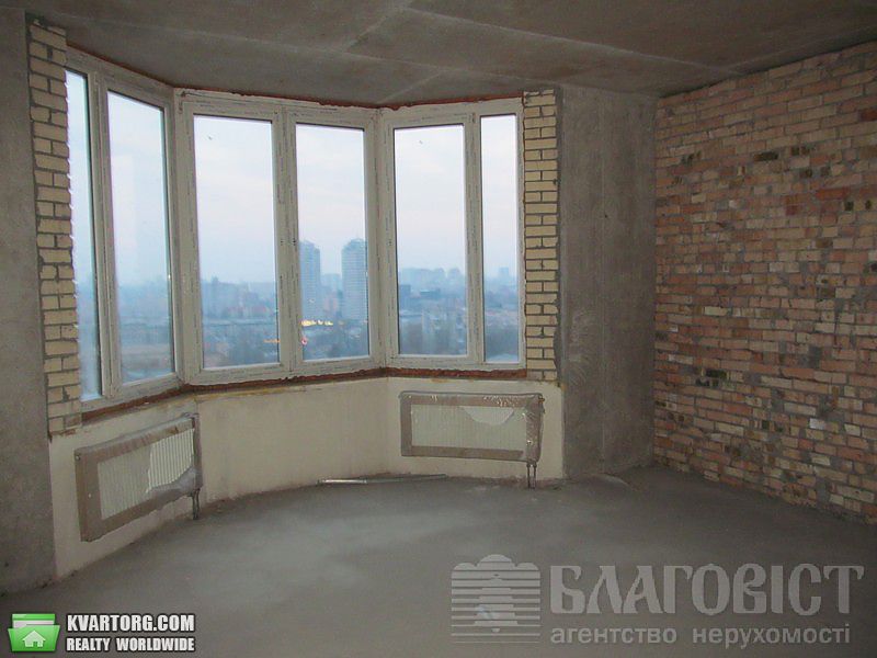 Sell 4-room apartment. Киев,  Молдавская — photo 5