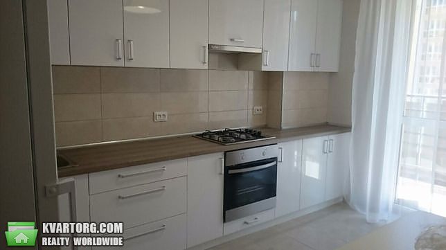 Rent out 1-room apartment. Киев,  Метрологическая — photo 2