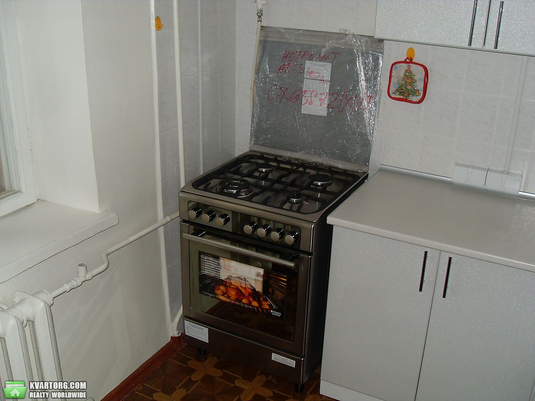 Rent out 2-room apartment. Киев, Виктора Ярмолы — photo 7