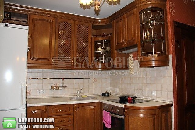 Rent out 2-room apartment. Киев,  Бажана — photo 5