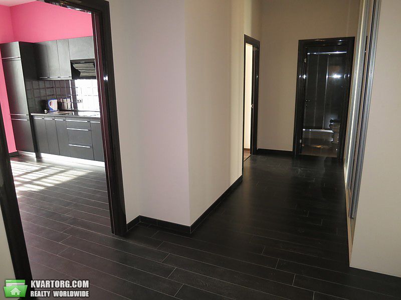 Rent out 2-room apartment. Киев,  Московская — photo 7