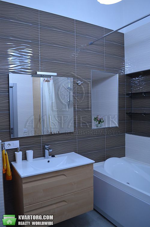 Rent out 2-room apartment. Киев,  Большая Васильковская — photo 9