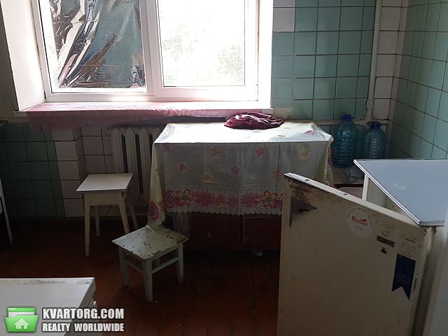 Sell 4-room apartment. Днепропетровск, Дзержинского — photo 3