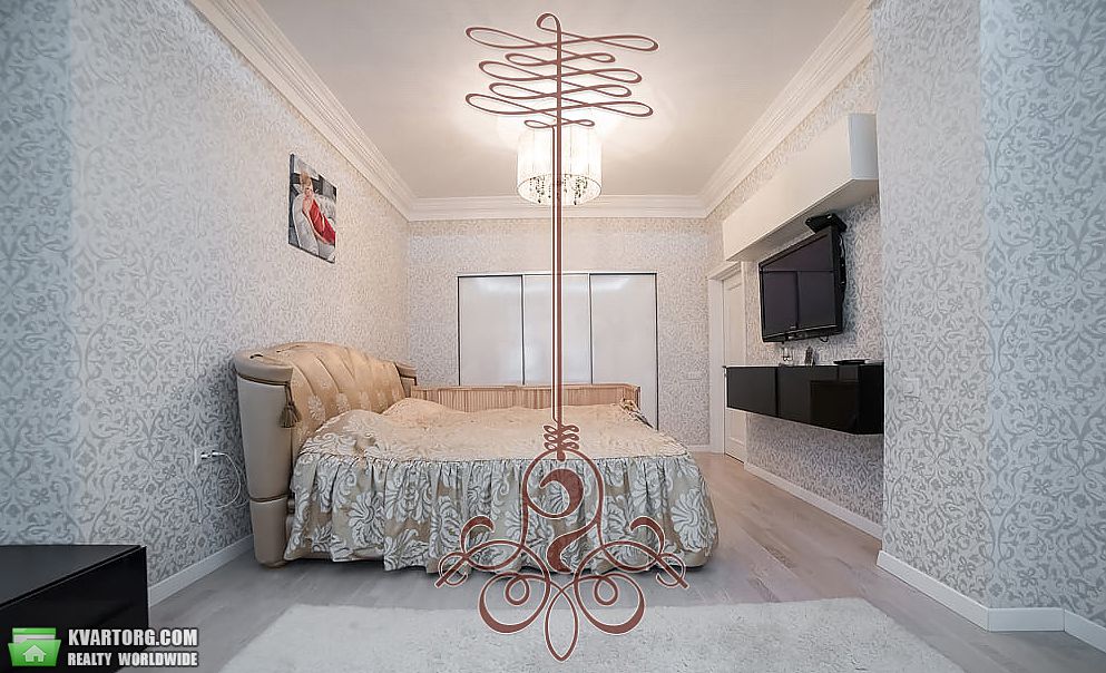 Sell 4-room apartment. Киев,  Драгомирова — photo 5