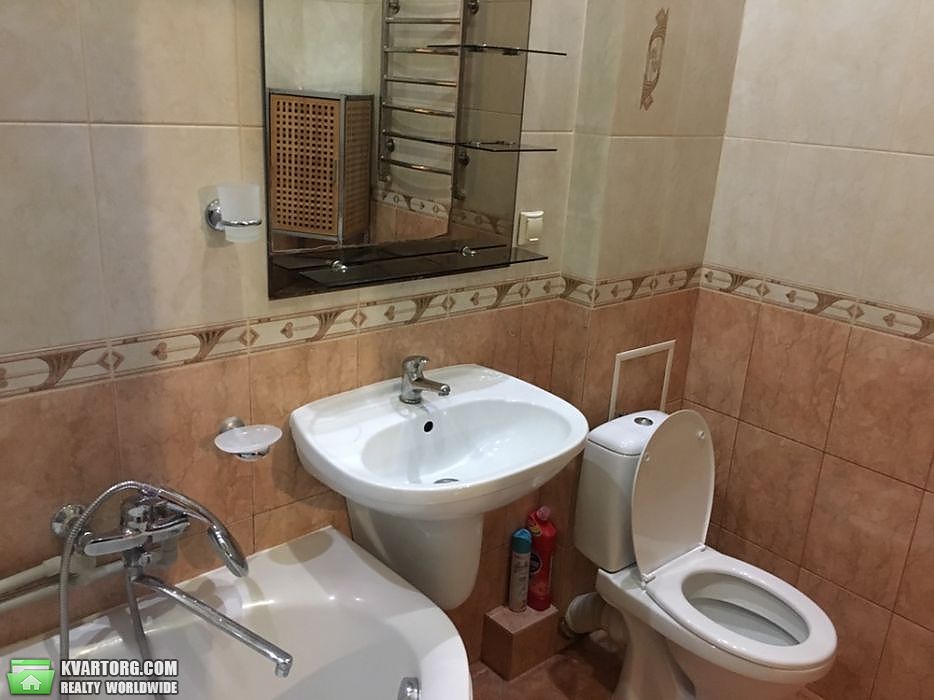 Sell 3-room apartment. Киев,  Петровского — photo 3