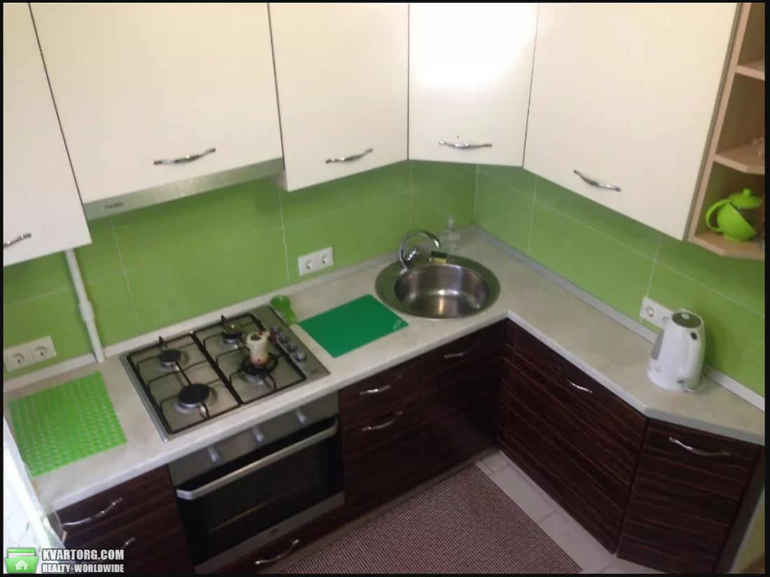 Rent out 2-room apartment. Киев,  Гарматная — photo 1