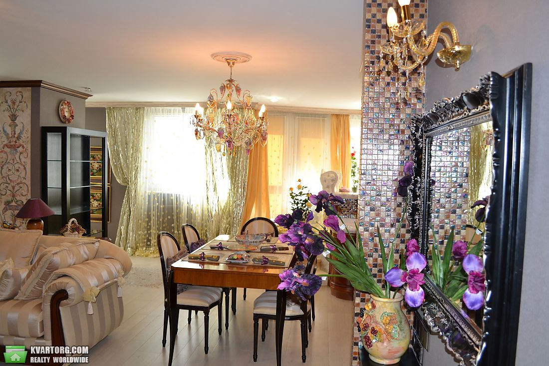 Sell 2-room apartment. Киев, Вадима Гетьмана — photo 1