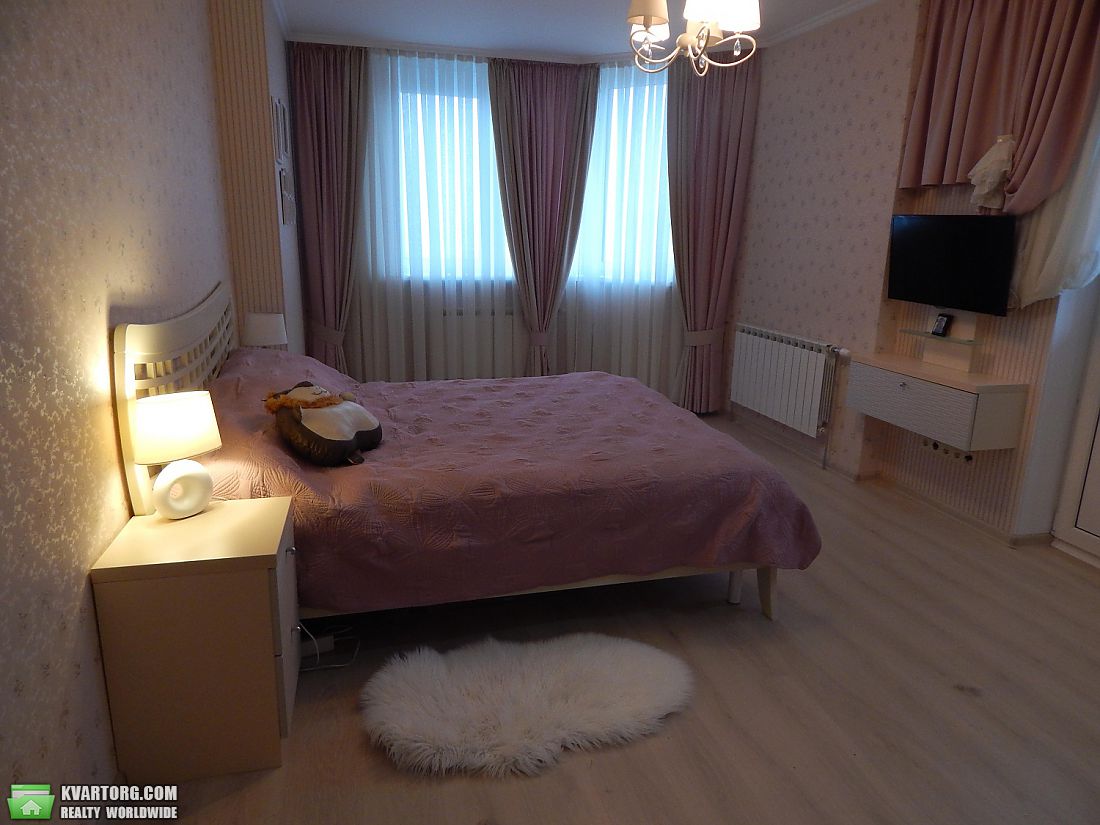 Sell 3-room apartment. Киев,  Чавдар — photo 3