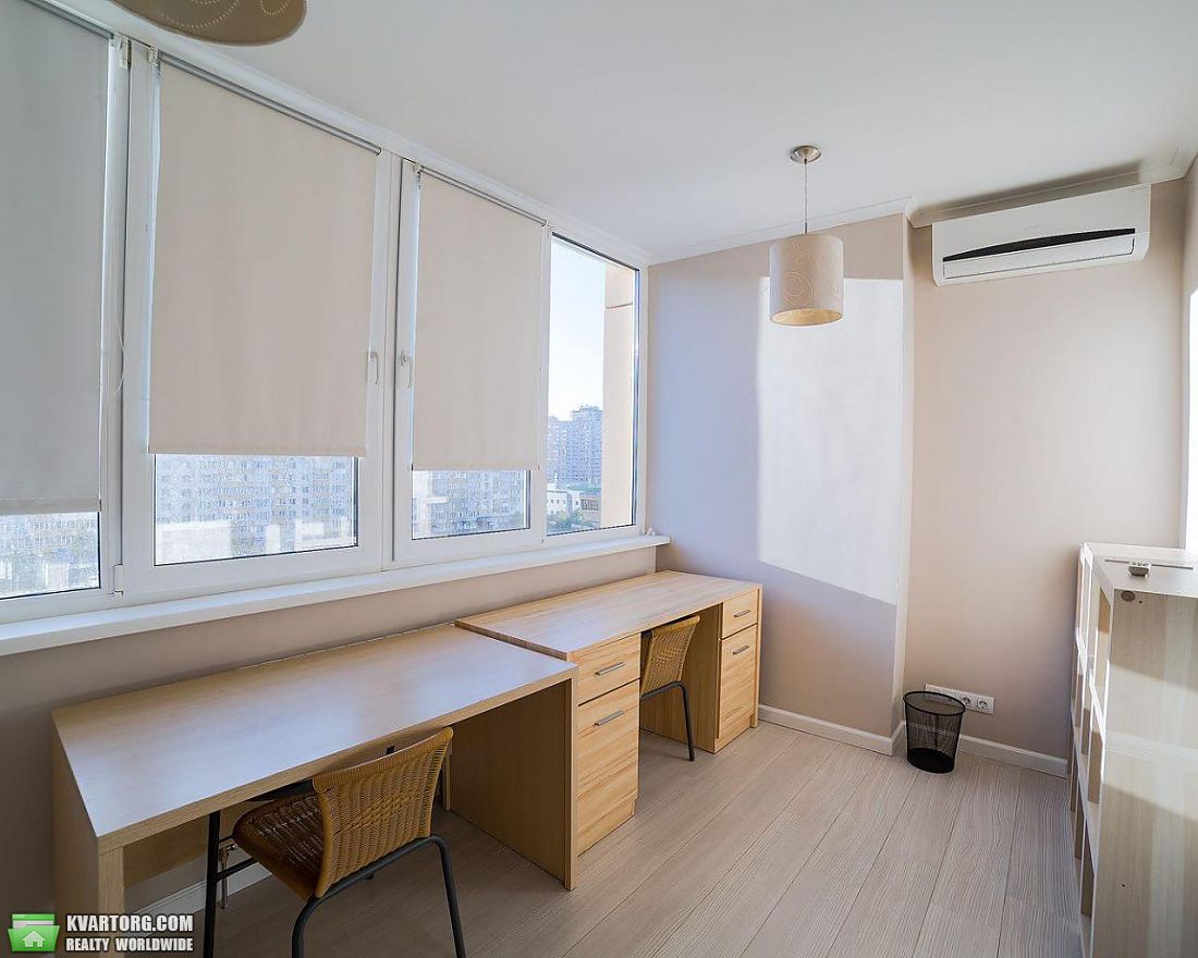 Rent out 3-room apartment. Киев,  Григоренко пр — photo 6