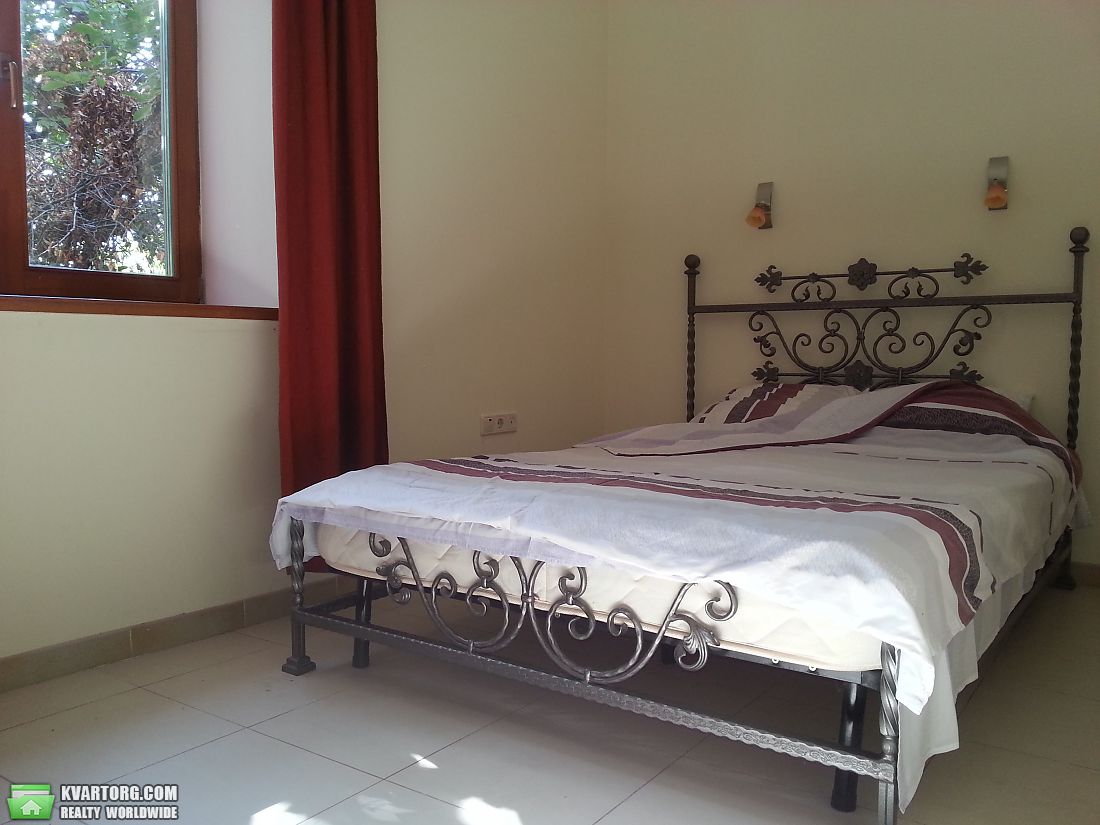 Rent out 2-room apartment. Одесса, Черноморская — photo 1