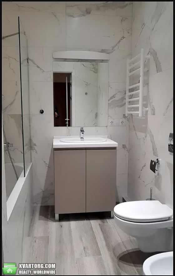 Rent out 2-room apartment. Киев,  Просвещения — photo 7