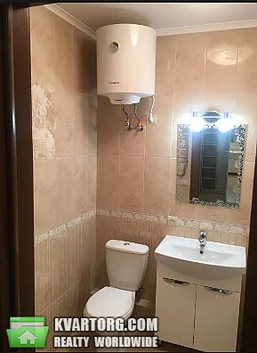 Rent out 1-room apartment. Киев,  Крушельницкой — photo 10