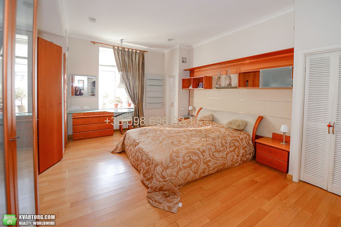 Sell 3-room apartment. Киев,  Шелковичная — photo 5