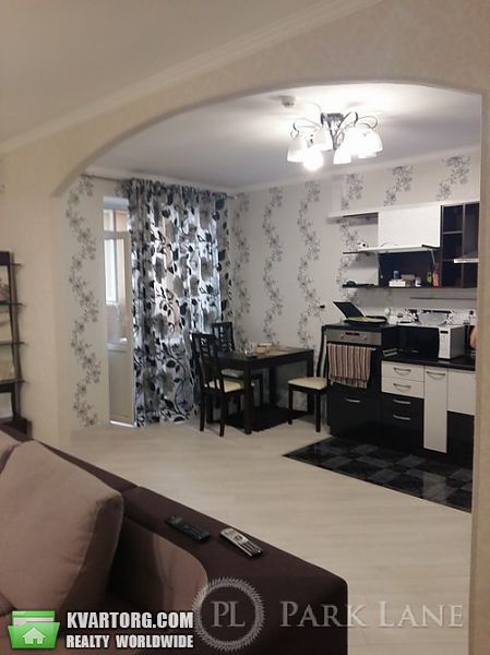 Sell 3-room apartment. Киев, Алма-Атинская — photo 1