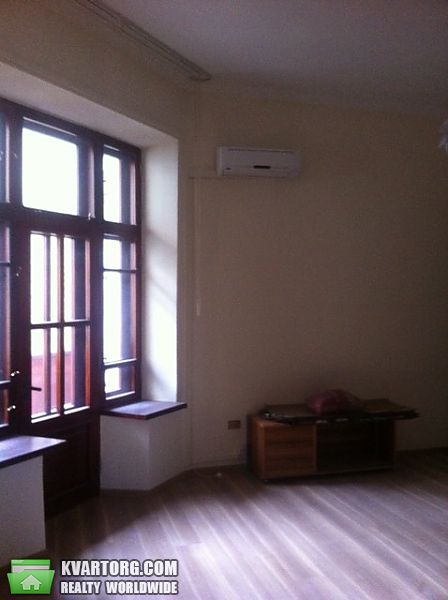 Rent out office. Киев,  Богдана Хмельницкого — photo 1