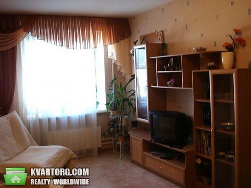 Rent out 2-room apartment. Харьков, Артёма — photo 1
