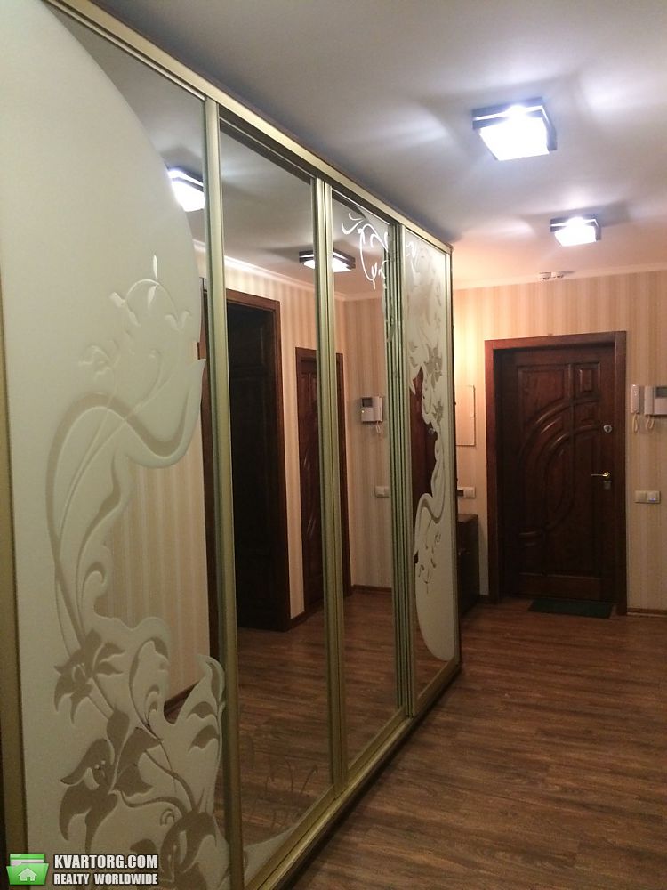 Rent out 2-room apartment. Киев,  Бориславская — photo 10