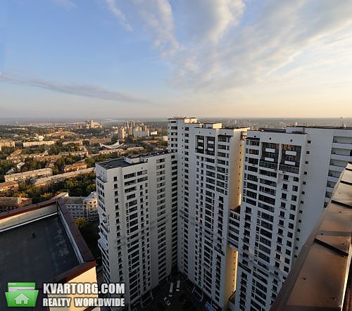 продам 3-комнатную квартиру. Киев,  Щорса  - фото 1