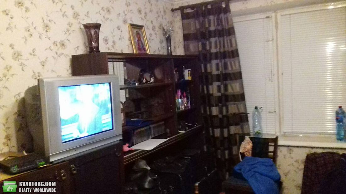 Rent out 2-room apartment. Киев,  Юности — photo 6