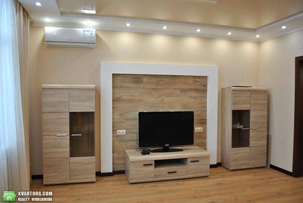 Rent out 2-room apartment. Киев, Сикорского — photo 1