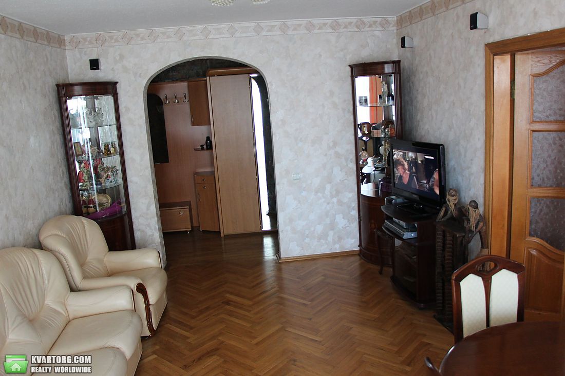 Sell 4-room apartment. Киев,  Гетьмана — photo 1