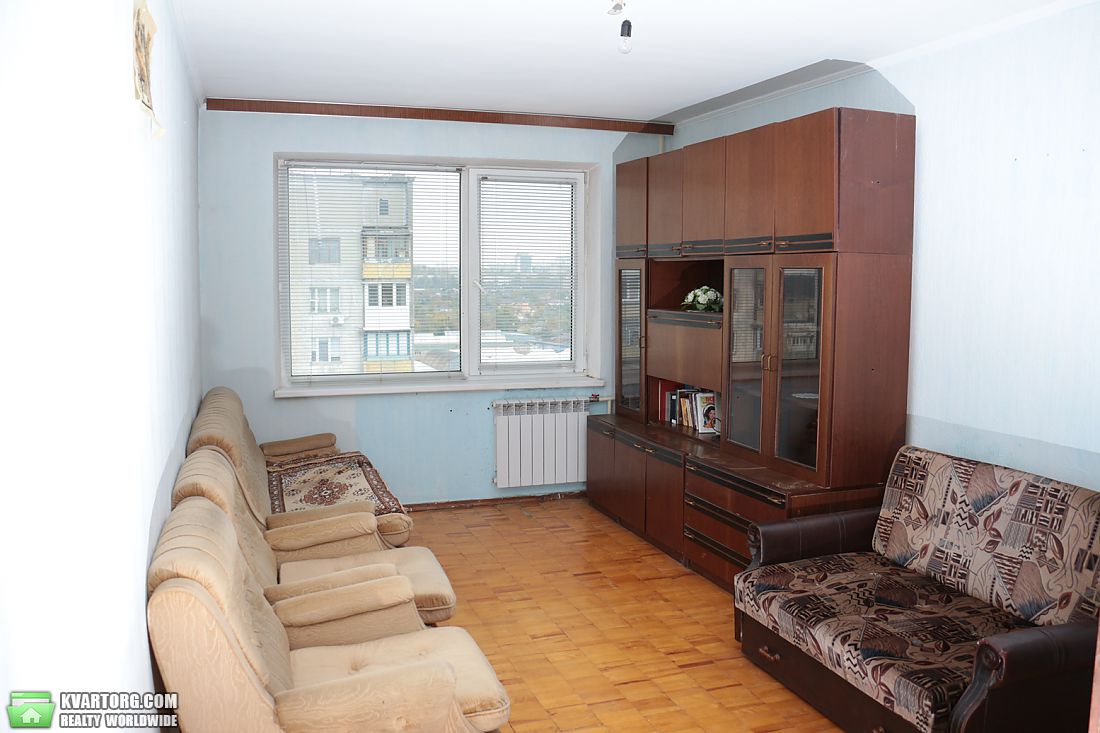 Sell 1-room apartment. Киев,  Булаховского — photo 1