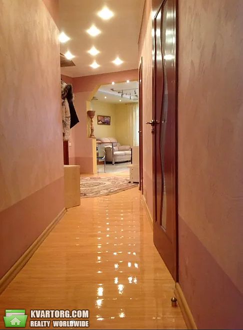 Rent out 3-room apartment. Киев,  Руданского — photo 3