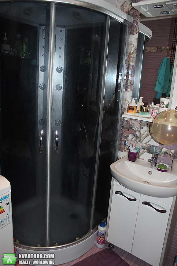 Sell 2-room apartment. Днепропетровск,  Артема — photo 9