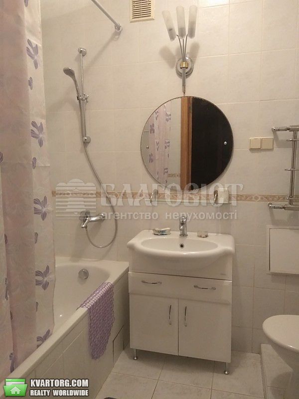 Rent out 2-room apartment. Киев,  Мечникова — photo 3