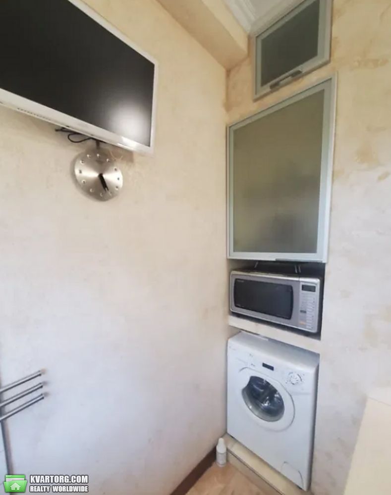 Rent out 2-room apartment. Киев,  Большая Васильковская — photo 5