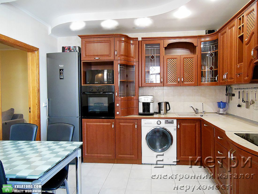 Sell 3-room apartment. Киев, Вишняковская — photo 1