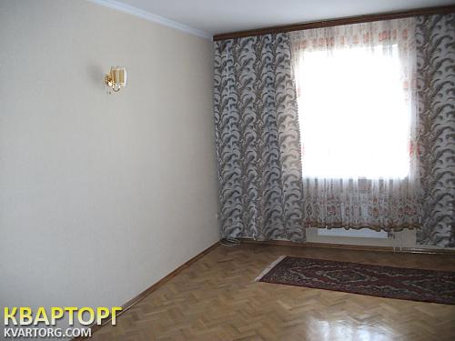 Rent out house. Киев,  Богатырская — photo 4