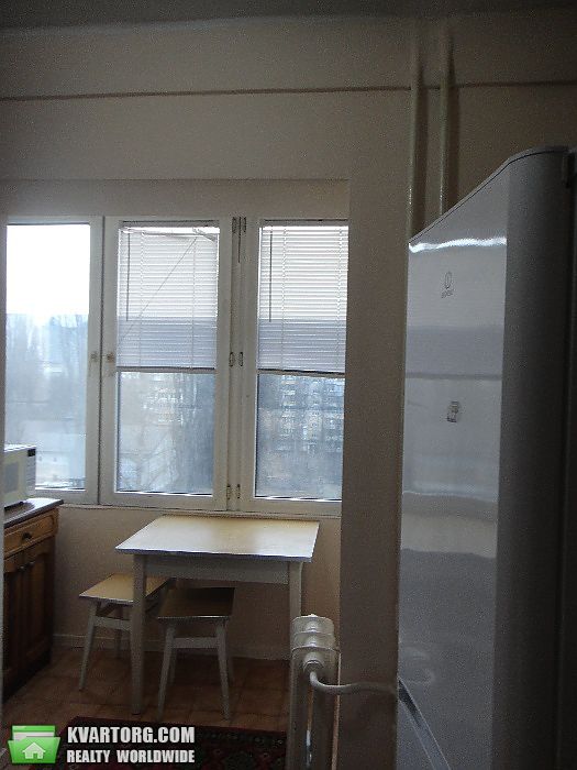 Rent out 1-room apartment. Киев,  Русановская наб — photo 2
