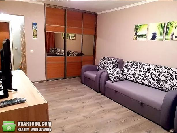 Rent out 1-room apartment. Киев,  Леси Украинки бул — photo 1