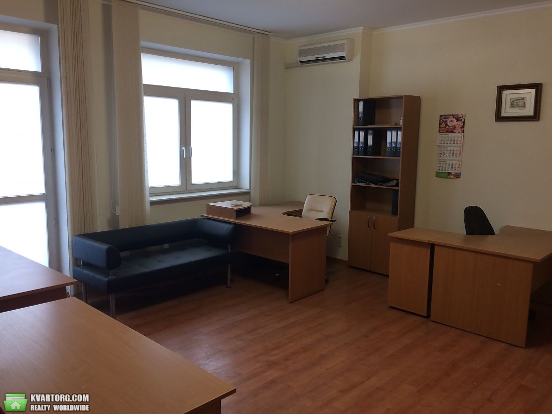Rent out office. Киев, Евгения Коновальца — photo 4