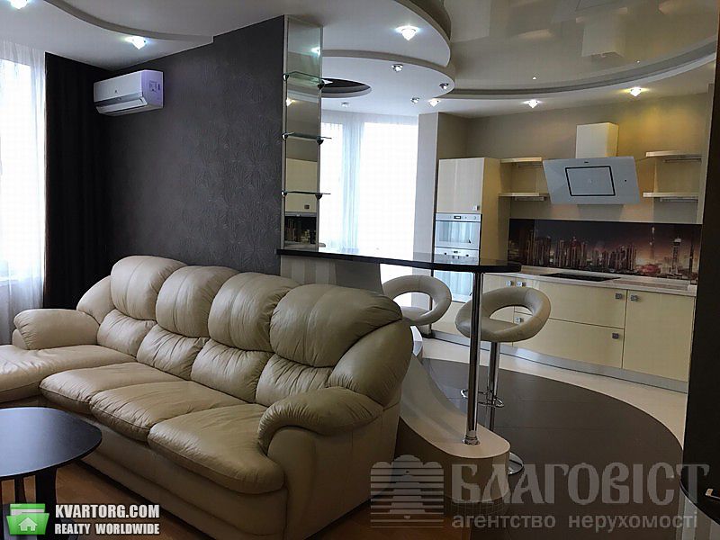 Sell 3-room apartment. Киев,  Днепровская наб — photo 1
