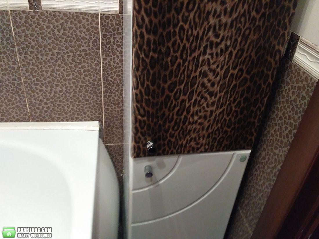 Rent out 3-room apartment. Одесса, улица Генерала Бочарова — photo 8