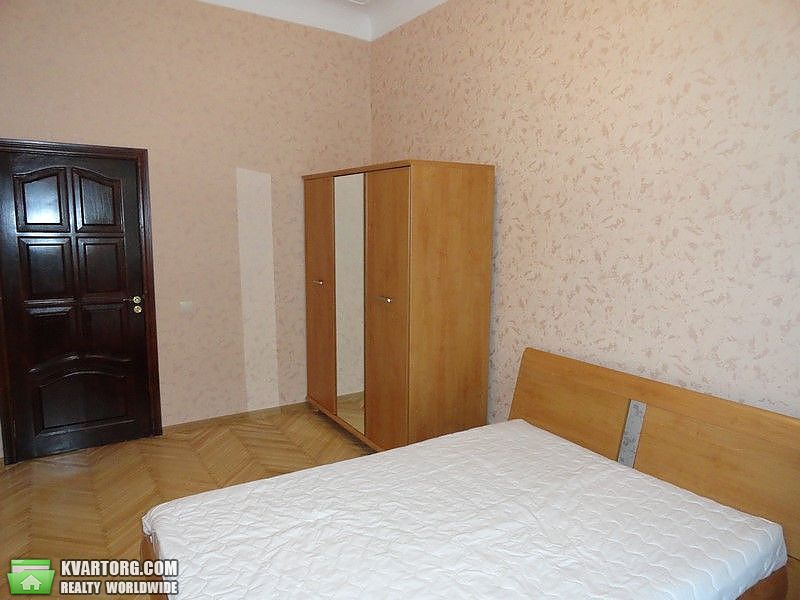 Rent out 2-room apartment. Киев,  Большая Васильковская — photo 7