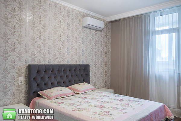 Rent out 2-room apartment. Киев,  Андрющенко — photo 3