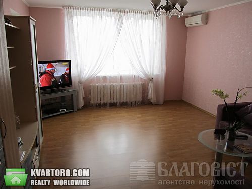 Sell 2-room apartment. Киев, Бажана — photo 2