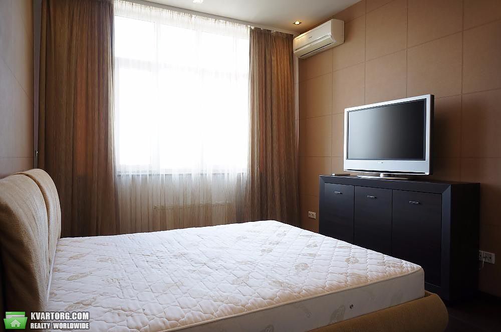 Rent out 2-room apartment. Киев,  Барбюса — photo 3