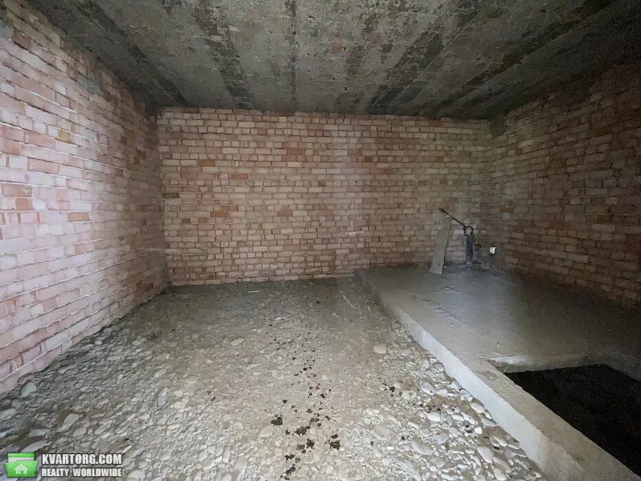 Sell house. Черновцы, Центральная — photo 9