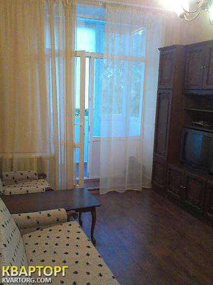 Rent out 2-room apartment. Киев,  Большая Васильковская — photo 1
