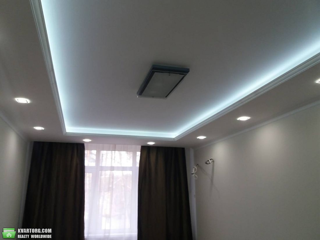 Rent out 1-room apartment. Киев,  Воскресенская — photo 10