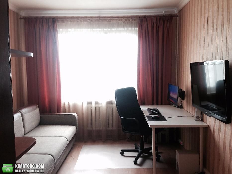 Sell 3-room apartment. Киев,  Харьковское шоссе — photo 2