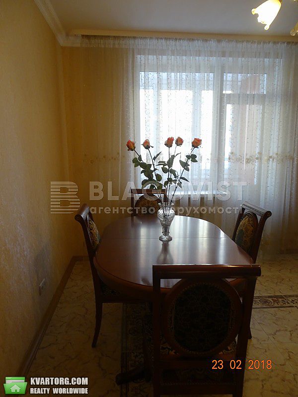 Sell 3-room apartment. Киев, Чорновола — photo 9