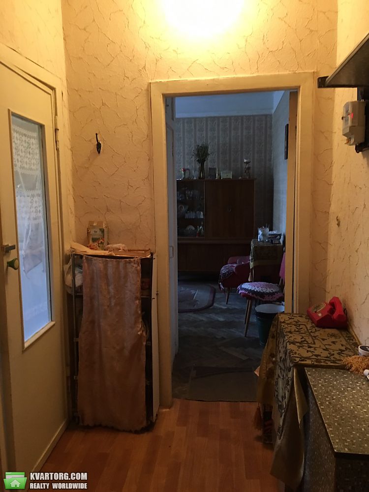 Sell 2-room apartment. Киев,  Керченская — photo 3