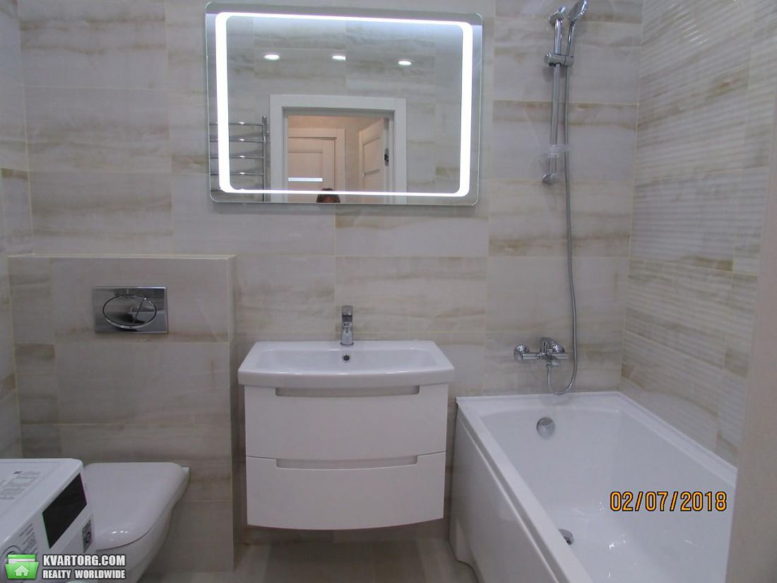 Rent out 2-room apartment. Киев,  Заречная — photo 8